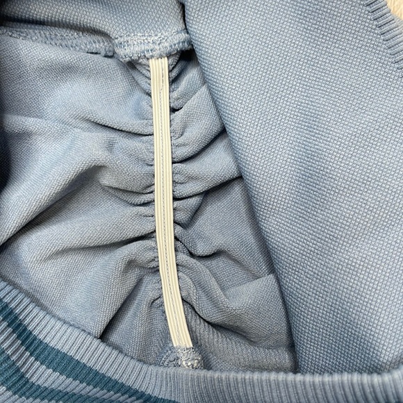 Doyoueven Scrunch Seamless Shorts - Slate Blue - S - Picture 10 of 10